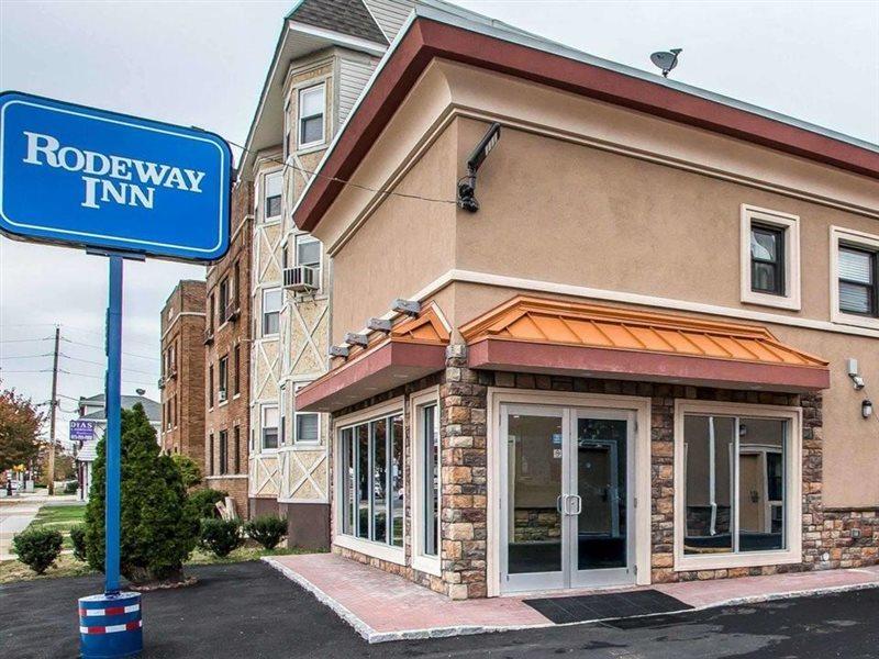 Rodeway Inn Belleville Екстер'єр фото