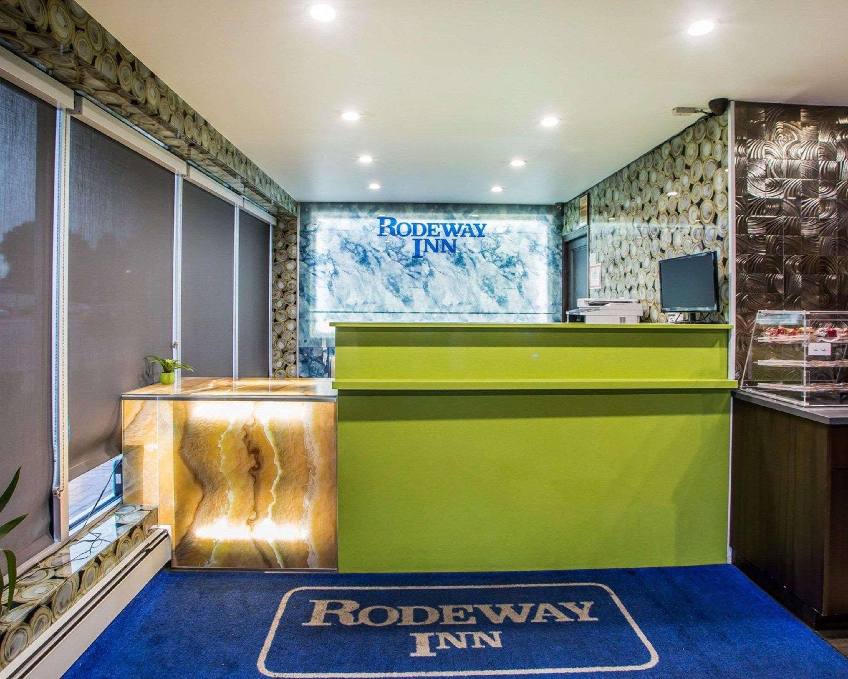 Rodeway Inn Belleville Екстер'єр фото